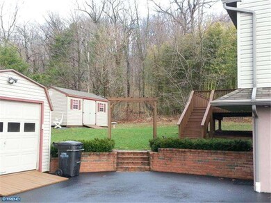 314 Lutz Dr, Reading, PA 19606 - photo 7