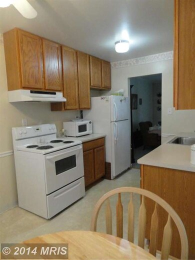 11748 Trophy Ct, Germantown, MD 20876 - photo 7