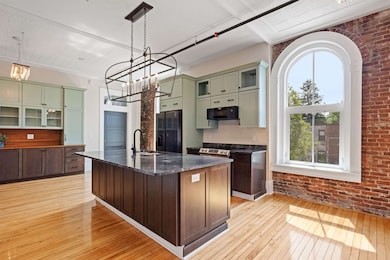 Kitchen Dinning Living