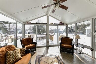 1330 Canyon Run Rd, Naperville, IL 60565 - photo 6