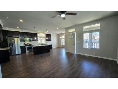 4901 Green River Rd unit 325, Corona, CA 92878 - photo 4