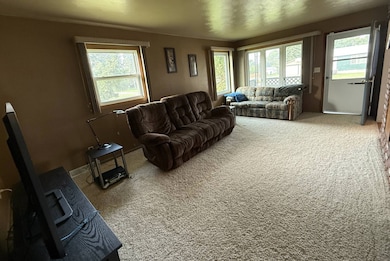 602 Harris Ct, Rolla, ND 58367 - photo 7