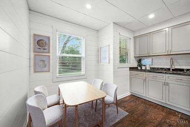 68 Gambier Cir, Cincinnati, OH 45218 - photo 6