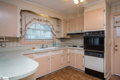 113 Ivy Dr, Simpsonville, SC 29680 - photo 3