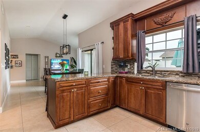 9177 Gettysburg Rd, Boca Raton, FL 33434 - photo 3