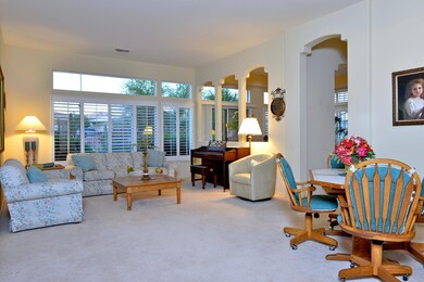 04 - Living and Dining Areas