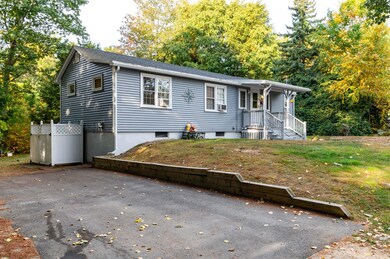 16 Paul St, York, ME 03909 - photo 2