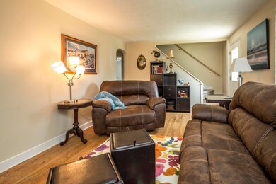07_Living Room-4