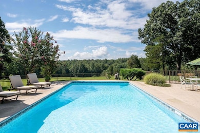 2212 Garth Oaks Point, Charlottesville, VA 22901 - photo 2