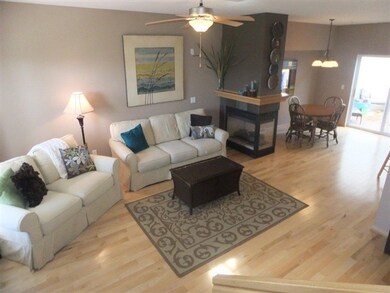 77 S Gardens Way unit 211, Fitchburg, WI 53711 - photo 4