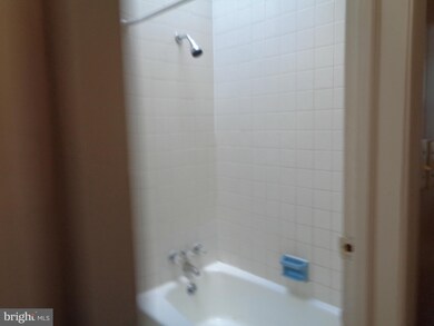 308 Lyndhurst St, Baltimore, MD 21229 - photo 7