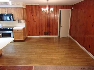 22 Mayfair Dr, Slingerlands, NY 12159 - photo 6