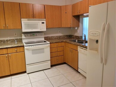 Built in Microwave*Smooth Top Range