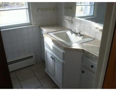 313 Munsing St unit 315, Ludlow, MA 01056 - photo 4