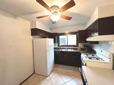 9839 Lawrence Ct unit 1N, Schiller Park, IL 60176 - photo 3