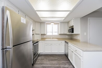 3928 E Garnet Cir, Mesa, AZ 85206 - photo 6