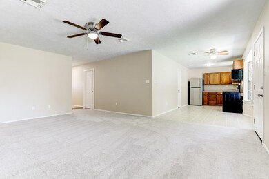 16323 Tibet Rd, Friendswood, TX 77546 - photo 4