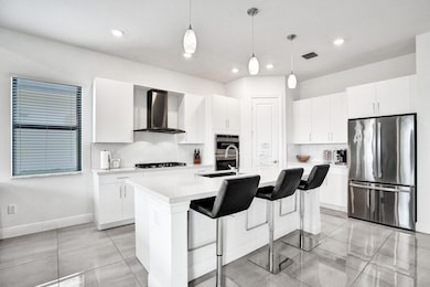 12855 Bayside Ct, Parkland, FL 33076 - photo 5