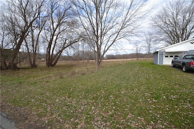 6111 Austin Rd, Newark, NY 14513 - photo 4