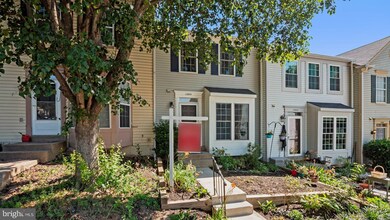 13954 Gunners Place, Centreville, VA 20121 - photo 4