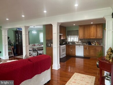 4700 Playfield St, Annandale, VA 22003 - photo 6