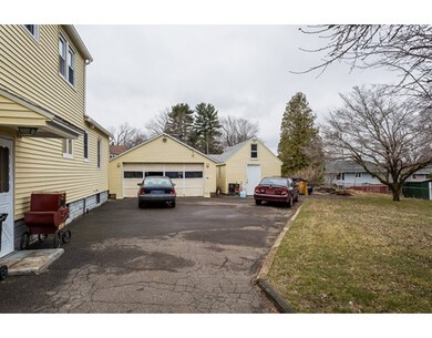 14 Sitnik Ave, Chicopee, MA 01013 - photo 2