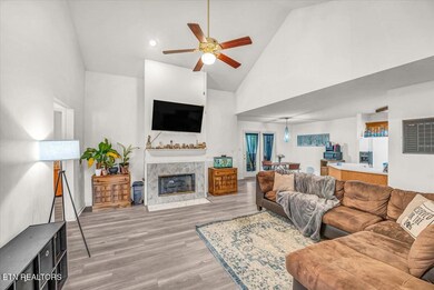 18-Living Room A1
