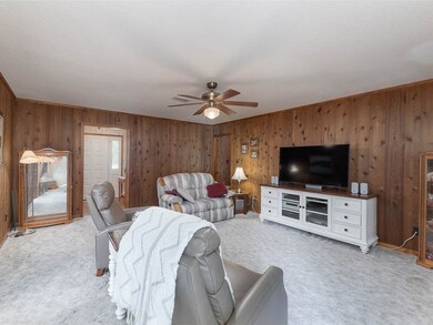 294 Emerald Acres Dr, Crawfordville, FL 32327 - photo 3