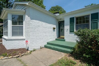 606 Crestland Ave-5