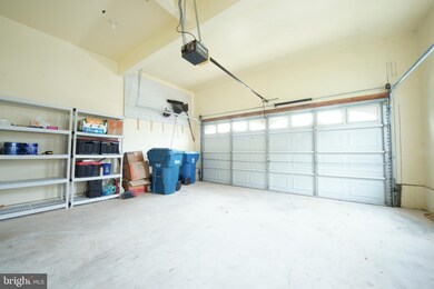 25616 Creek Run Terrace, Chantilly, VA 20152 - photo 2