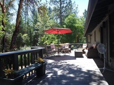 2645 Coed Place, Grants Pass, OR 97527 - photo 2