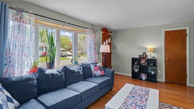 11 Alabama Ave, Warwick, RI 02888 - photo 4