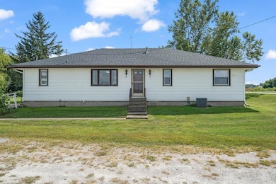 8597 NE 112th St, Mitchellville, IA 50169 - photo 2