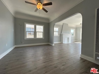 759 1/2 N Ridgewood Place, Los Angeles, CA 90038 - photo 2