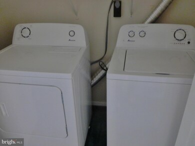 9438 Sea Breeze Ct, North Beach, MD 20714 - photo 5