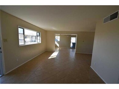 7645 Franklin Dr, El Paso, TX 79915 - photo 4