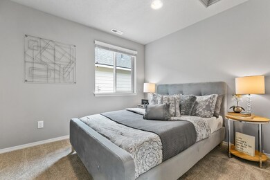 Benton - Bedroom