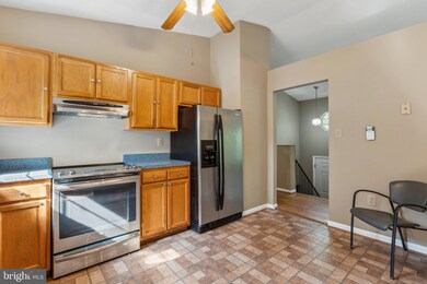 924 Abel Ave, Capitol Heights, MD 20743 - photo 4