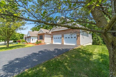 10 Conway Cir, Albany, NY 12211 - photo 5