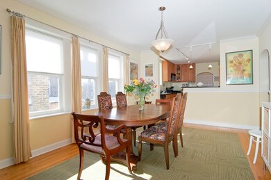 6336 N Rockwell St unit 3, Chicago, IL 60659 - photo 3