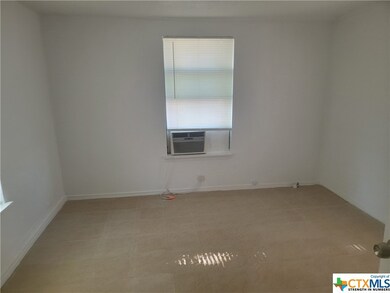 203 Veterans Ave unit B, Copperas Cove, TX 76522 - photo 5