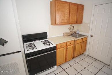 3916 Pierce Ave unit 3920, El Paso, TX 79930 - photo 5