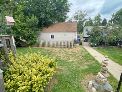 1523 Leonard St NE, Grand Rapids, MI 49505 - photo 4