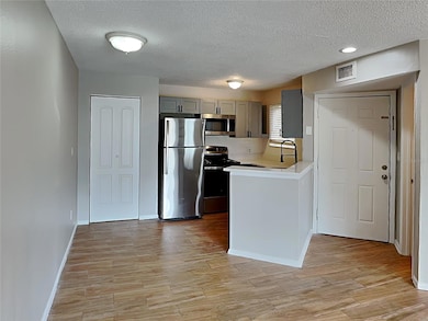 1908 Lake Atriums Cir unit 7, Orlando, FL 32839 - photo 3