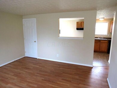 1741 Ripplebrook Rd, Columbus, OH 43223 - photo 4