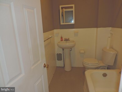 1530 E 28th St, Baltimore, MD 21218 - photo 6