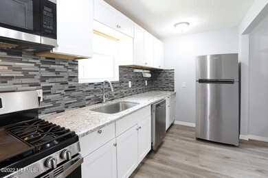 9106 Jefferson 10