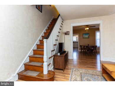 533 E Broad St, Souderton, PA 18964 - photo 2