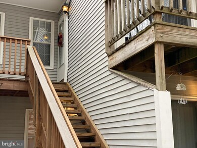 8637 Beekman Place unit 37D, Alexandria, VA 22309 - photo 2