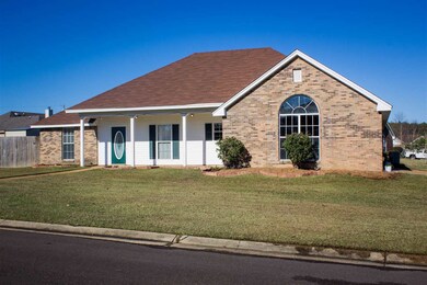 9827 Crooked Creek Blvd, Byram, MS 39272 - photo 2